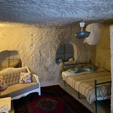 Local Cave Avanos
